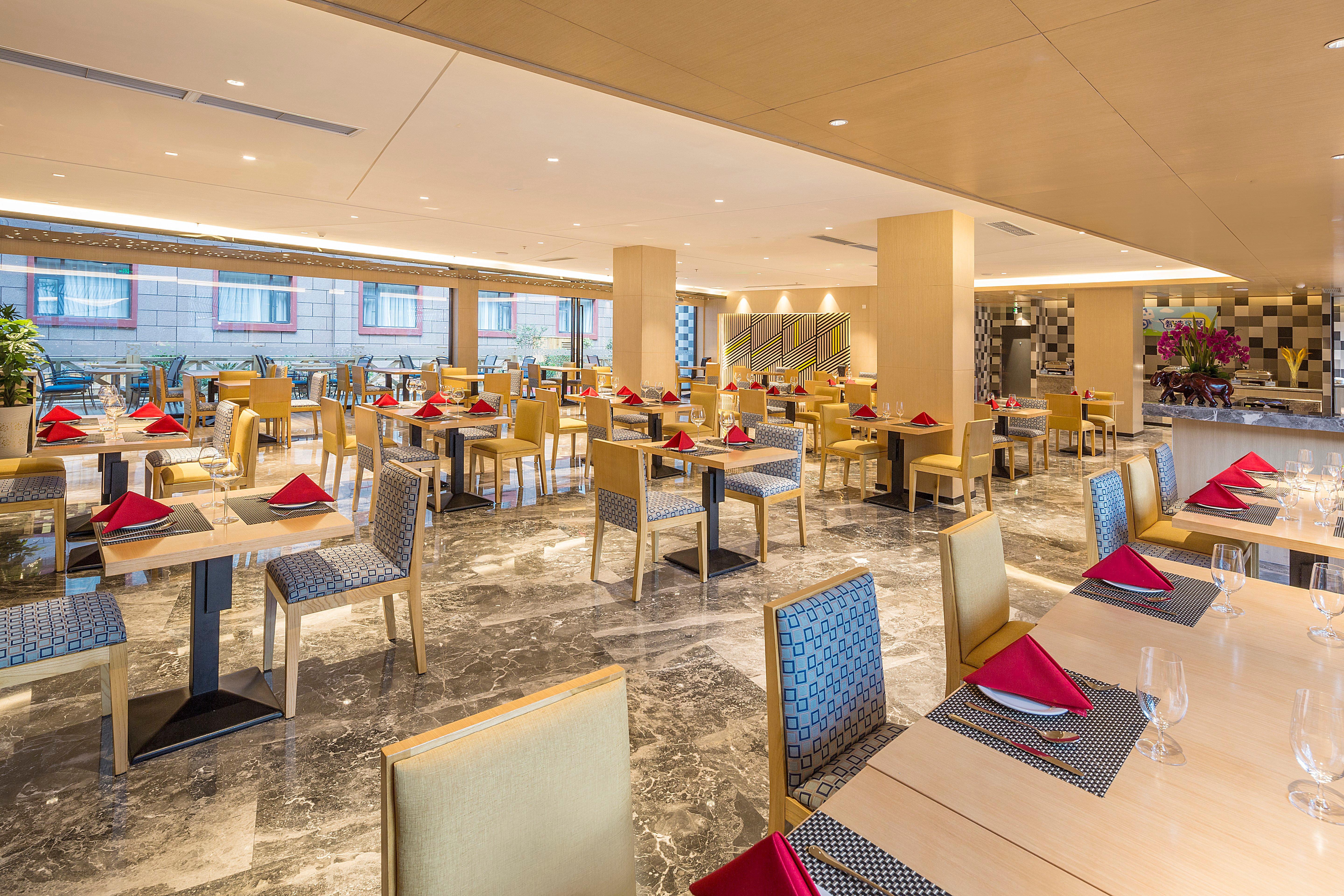 Holiday Inn Express Daocheng Yading, An Ihg Hotel Exterior foto